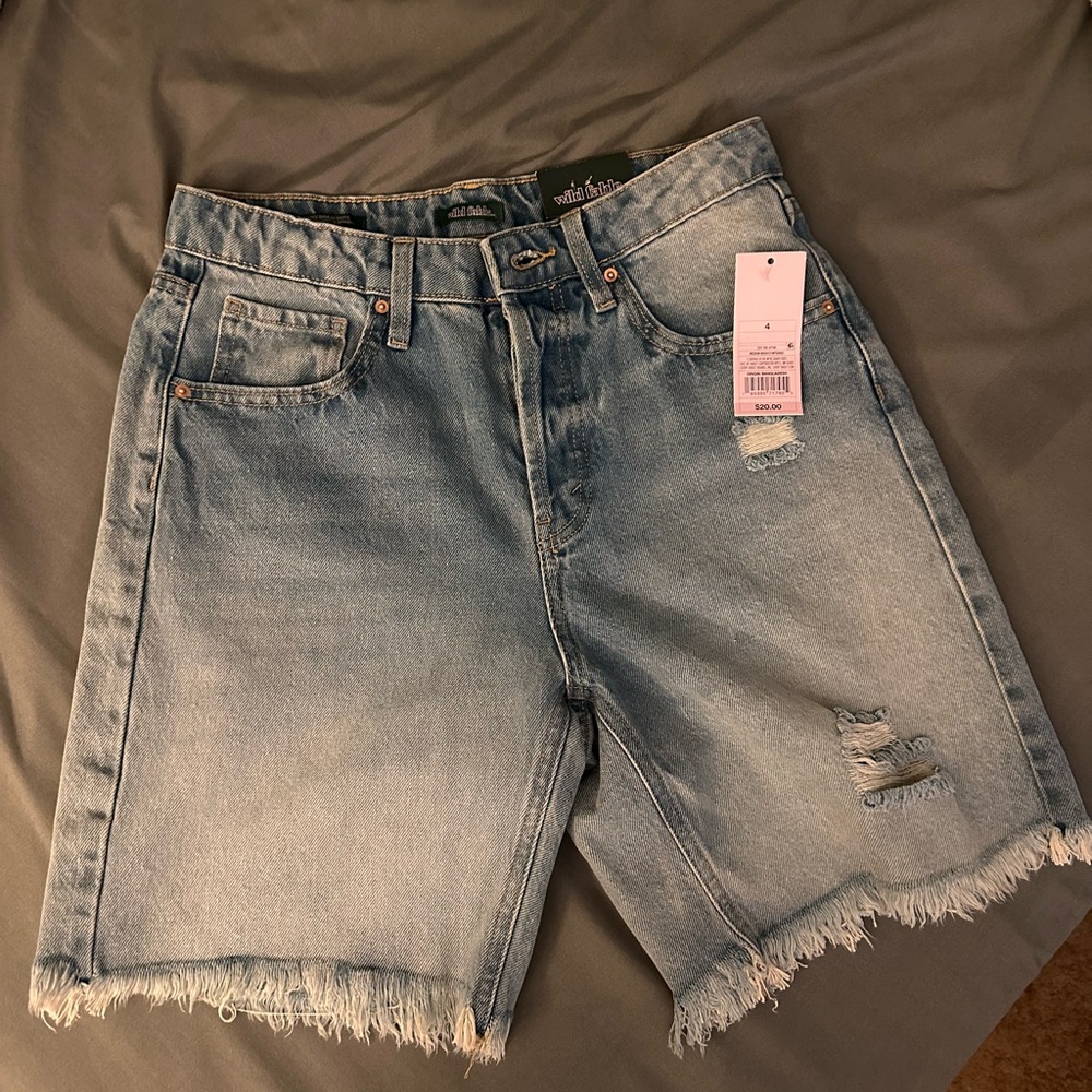 NWT Wild Fable Bermuda Shorts - size 4/27